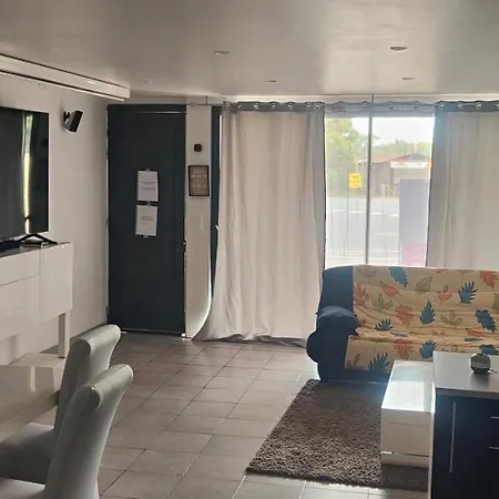 Vakantiehuis Location Maison Avec Piscine Privee. Agde